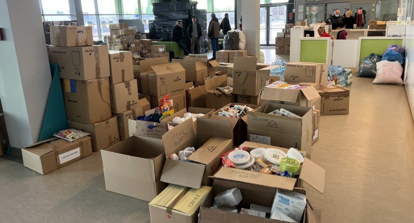 Łomżyński Punkt Pomocy Humanitarnej dla Ukrainy. Co jest najbardziej potrzebne?