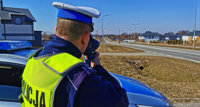 Noga z gazu! Na drogach częstsze kontrole
