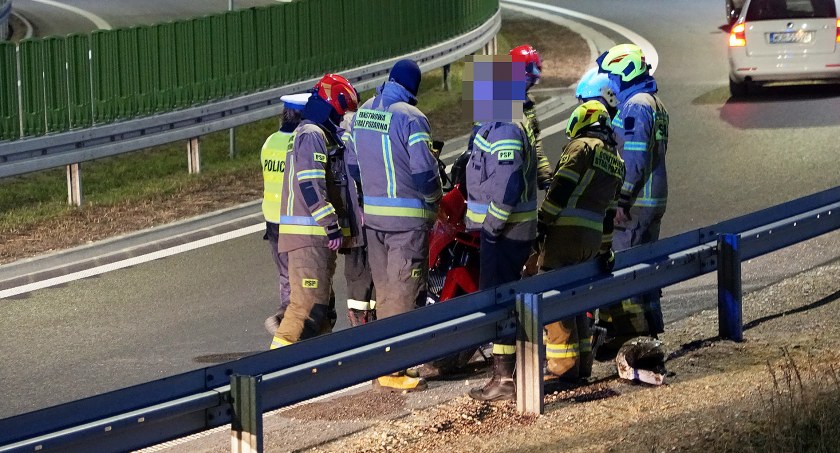 Wypadek motocyklisty przy wjeździe na Via Baltikę [FOTO]