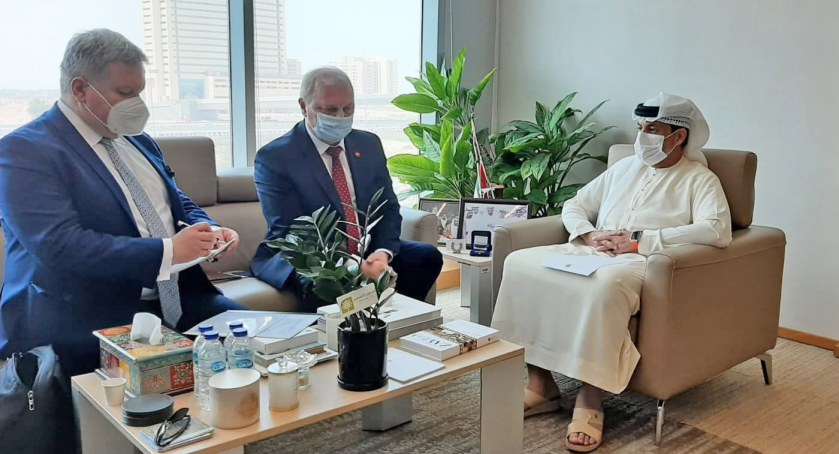 Łomża może leżeć na złożach ropy! Wiceminister Kołakowski negocjuje już w Dubaju