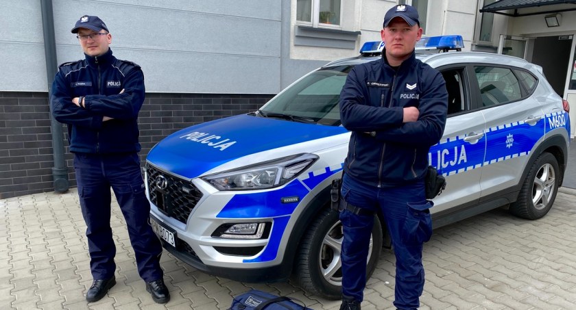 16-latka połknęła kilkadziesiąt tabletek. Pomogli policjanci