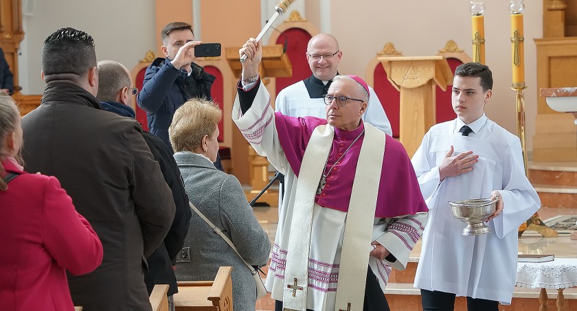 Święconka w Kościele pw. Bożego Ciała w Łomży [FOTO]