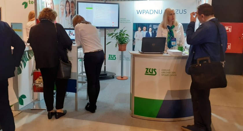 Jak pracuje ZUS 2 maja?