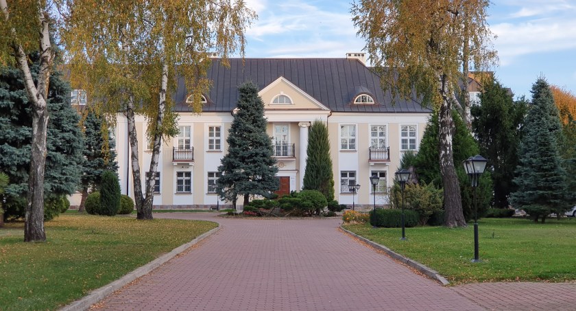 Kuria zabrała głos ws. księdza podejrzewanego o molestowanie seksualne 