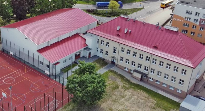 Łomża. Jedno z przedszkoli może stać się częścią Szkoły Podstawowej nr 2