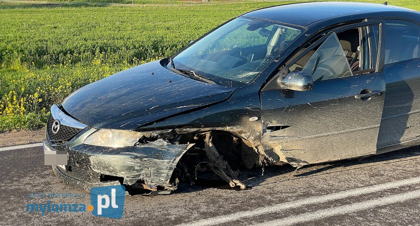 Obywatelskie zatrzymanie pod Łomżą! Pijani rozbili auto i próbowali uciec [FOTO]