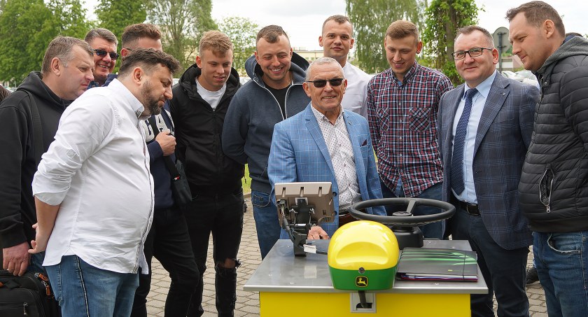 O agrotronice i rolnictwie precyzyjnym w Wyższej Szkole Agrobiznesu [VIDEO]