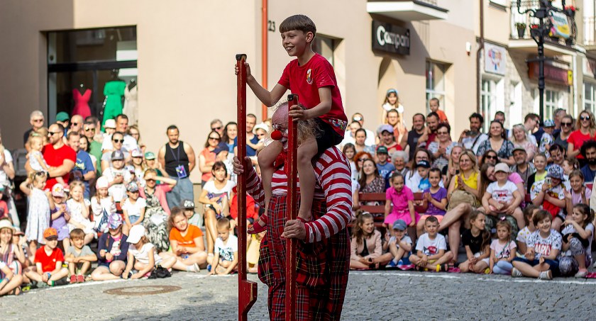 “Walizka” na Długiej. Kolejny festiwalowy dzień [FOTO]