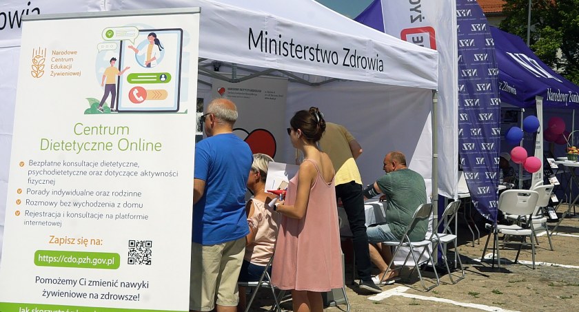 Mobilna Strefa Zdrowia w centrum Łomży. Bezpłatne badania i konsultacje lekarskie