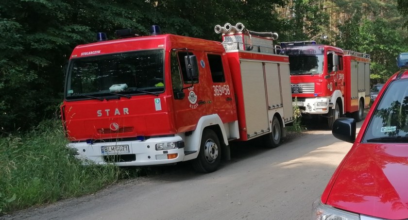 Służby szukają zaginionej mieszkanki gminy Zbójna [FOTO]