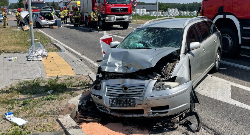 Wypadek w Chojnach Młodych! Kobieta w szpitalu [FOTO]