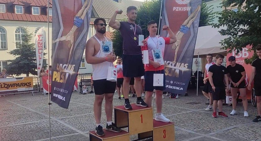 Łomżanin wicemistrzem Polski w podciąganiu