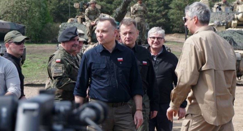 Prezydenci Polski i Litwy spotkają się z żołnierzami. Tematem rozmów sytuacja w regionie