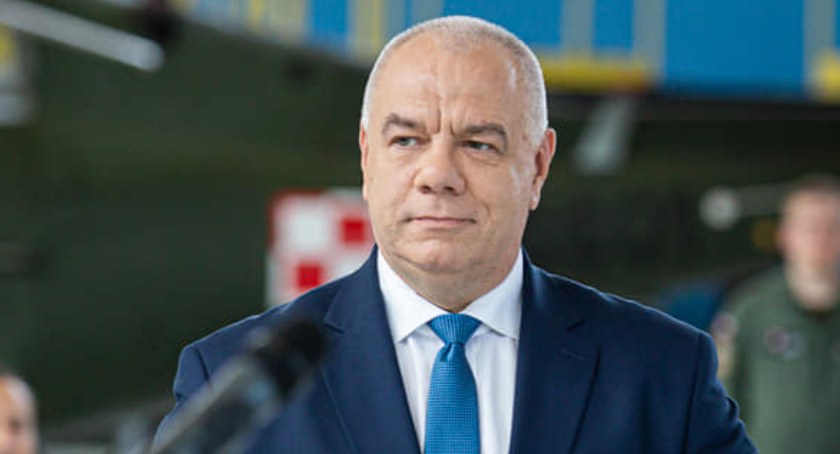 Jacek Sasin na pikniku w Łomży
