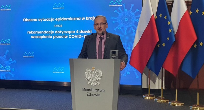 Minister Niedzielski o sytuacji epidemicznej i szczepieniach