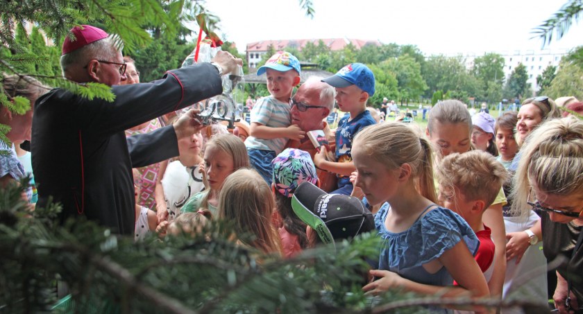 Spotkanie „U Babci Anny” w ogrodach biskupich [FOTO]
