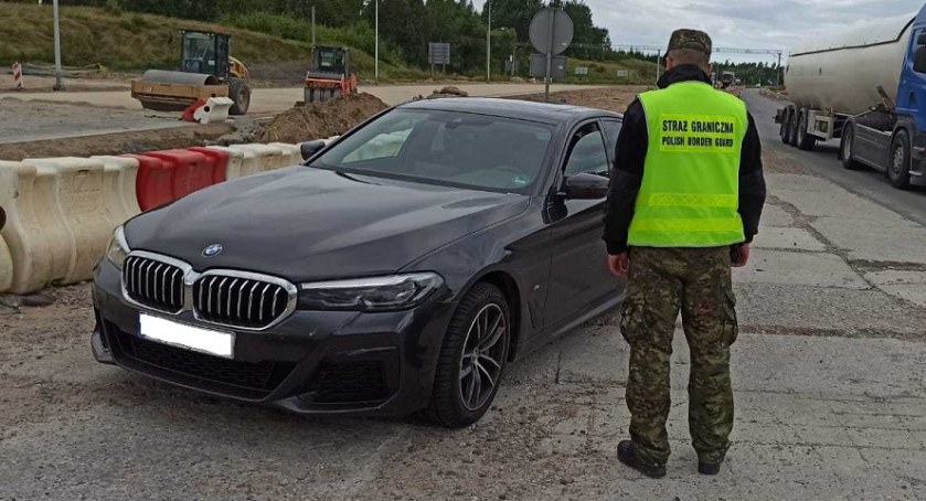 Ukrainiec i Rosjanin w nowym BMW. Cudzoziemcy zostali zatrzymani