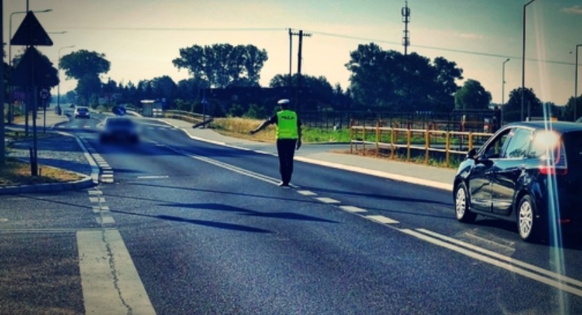Długi weekend na drogach. Dominowały kolizje