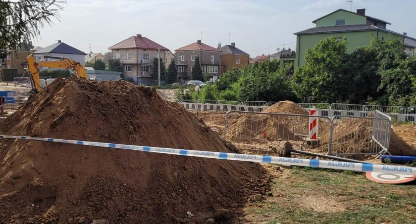 Region. Kolejny niewybuch odkryty podczas remontu drogi