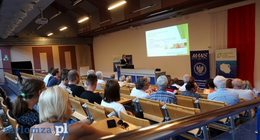 Seniorzy z regionu dzieli się swoją kreatywnością. Byli m.in. w Portugalii [FOTO, VIDEO]