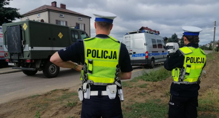 Śniadowo. Saperzy przyjechali po niewybuchy