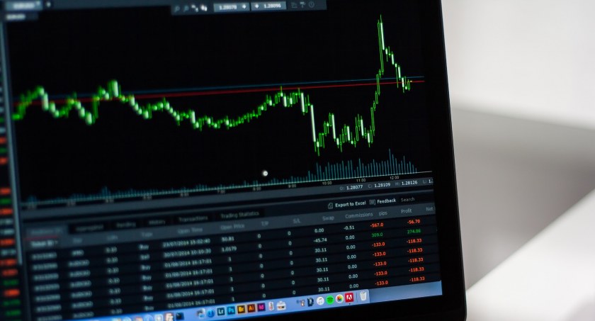 Myślała, że inwestuje w kryptowaluty. Straciła kilkaset tysięcy złotych