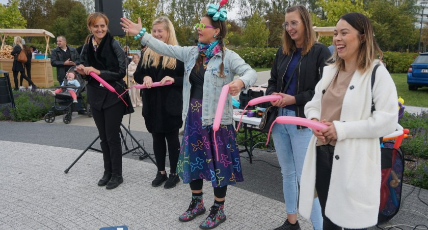 Jarmark w Parku Jana Pawła II z balonowym show [FOTO]