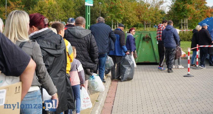 Akcja “Ekologia za sadzonkę” na rozpoczęcie jesieni [FOTO]