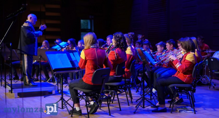 15-lecie Łomżyńskiej Orkiestry Dętej [FOTO, VIDEO]