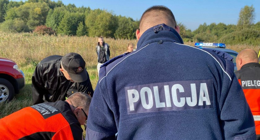 80-latek jest przytomny. Odnalazł go mieszkaniec Kolna [AKTUALIZACJA, FOTO]