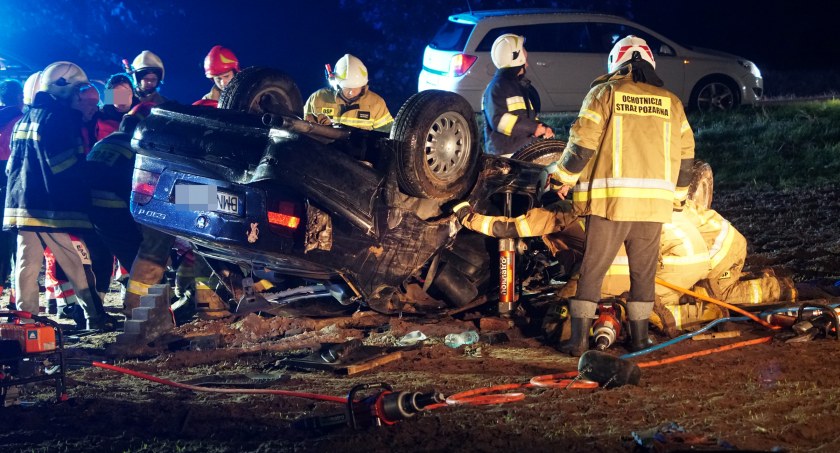 Śmiertelny wypadek na trasie do Mężenina [FOTO]