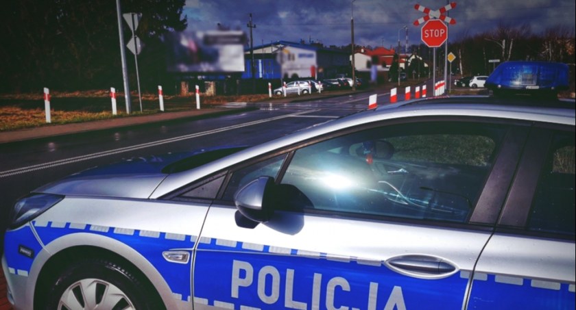 Ponad 700 wykroczeń na przejazdach kolejowych