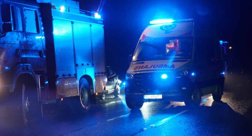 Wypadek, którego nie było. Postawił na nogi służby, bo zabrakło mu paliwa