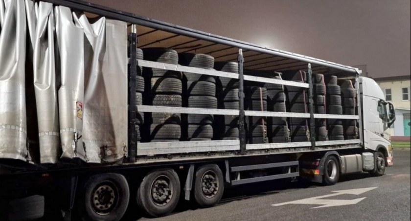 Nielegalny transport na S8. Zagrażał środowisku naturalnemu [FOTO]