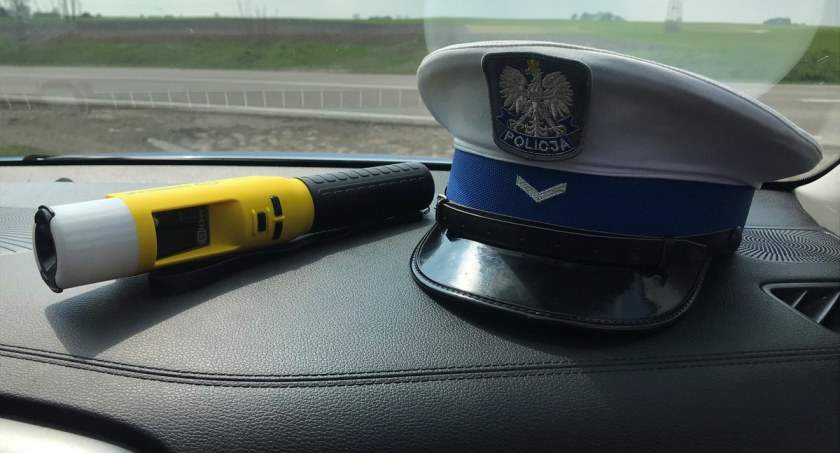 Miał ponad 2,5 promila i wiózł znajomego