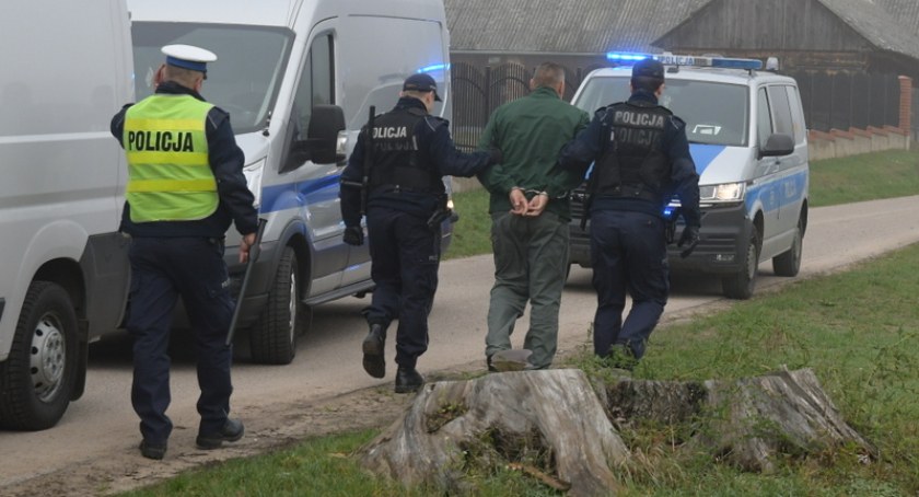 Pożar w Czerwonym Borze. Mężczyzna uciekł z więzienia [FOTO]