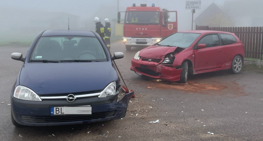 Wypadek dwóch samochodów w Jednaczewie [FOTO]