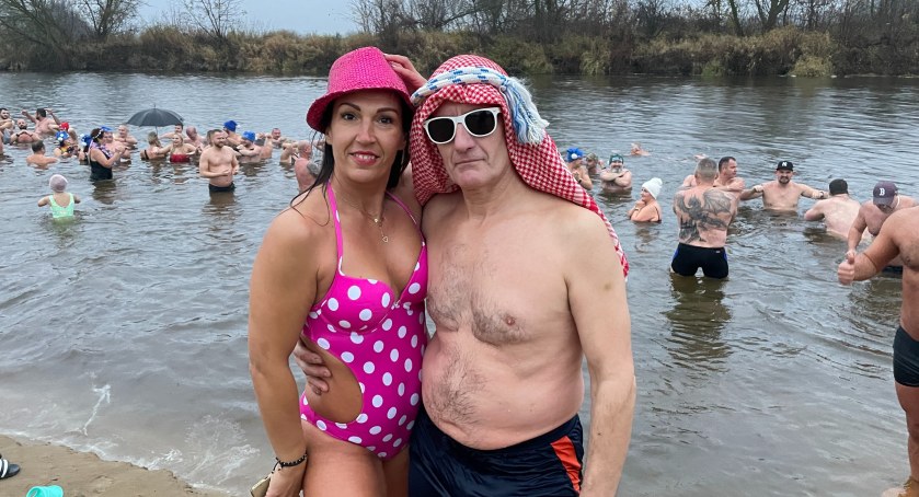 Morsy i foczki na plaży miejskiej. Głośne rozpoczęcie kolejnego sezonu! [FOTO, VIDEO]