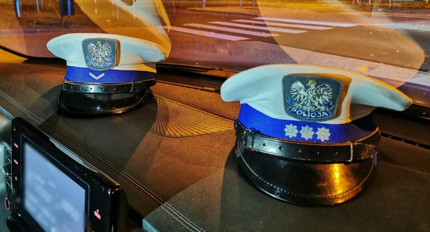 Pijany tata wiózł dwójkę dzieci! Wcześniej otrzymał zakaz kierowania