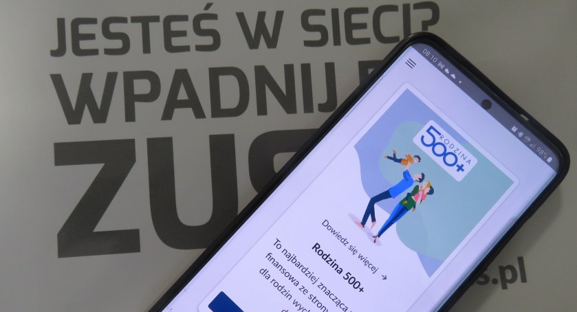 ZUS uruchomił aplikację mobilną do składania wniosków o 500 plus