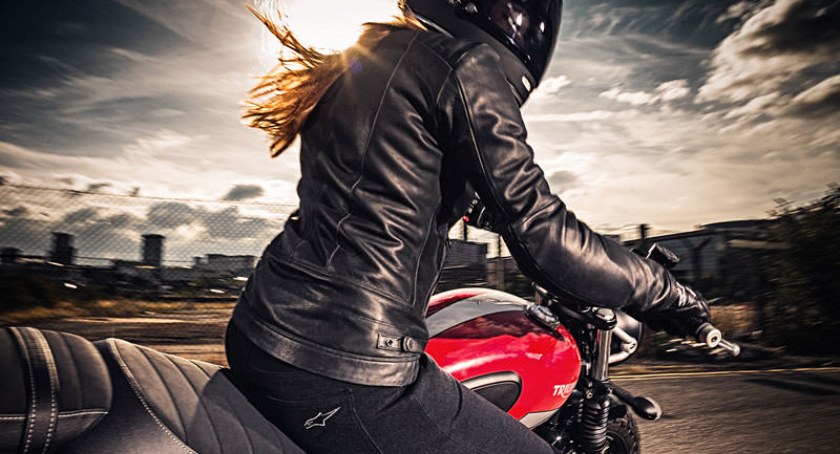 Sprawdź, czym zaowocowały dziesięciolecia rozwoju i doświadczenia Alpinestars w motoświecie
