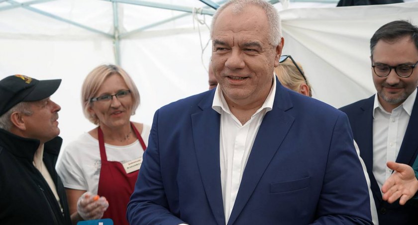 Paliwa i prąd będą jeszcze droższe. Wraca pełny VAT