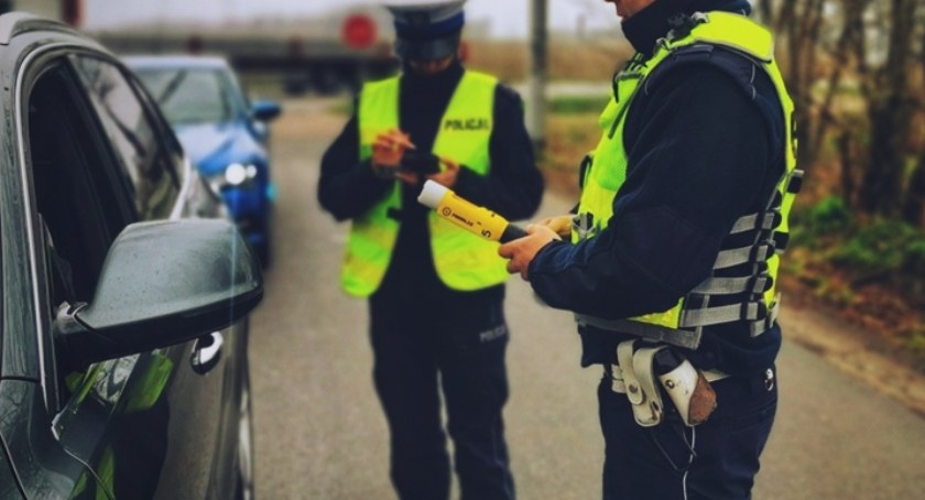 Policyjna akcja na DK61