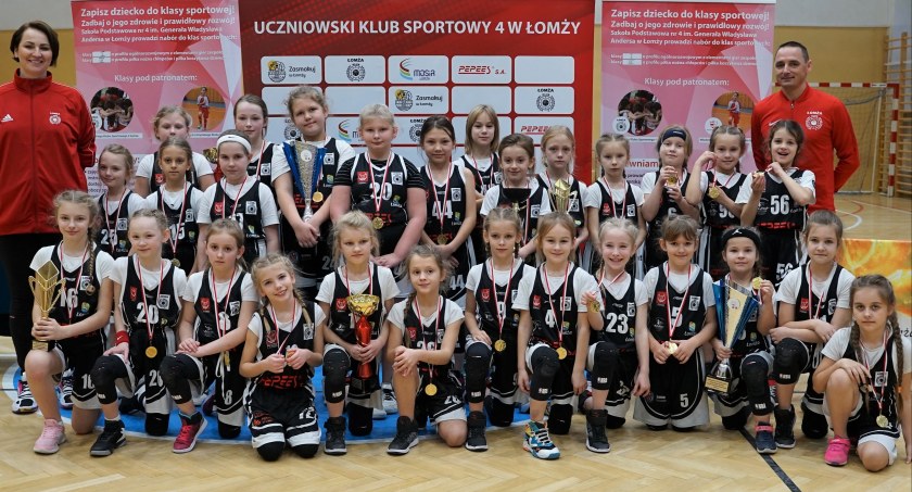 UKS 4 Łomża Basket Cup 2022. Młode koszykarki rywalizowały w Łomży [FOTO]