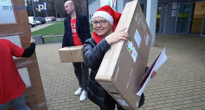Weekend cudów w Łomży. Szlachetna Paczka dociera do potrzebujących [VIDEO i FOTO]