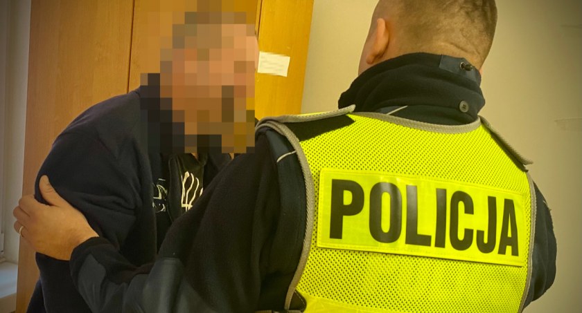 Kierowca busa miał 3 promile. Wpadł, bo wjechał na krawężnik