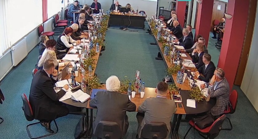 Radni podwyższyli stawki podatku od nieruchomości