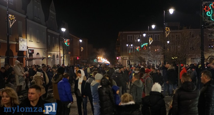 Mieszkańcy miasta powitali Nowy Rok 2023! Łomżyńska Noc Sylwestrowa [FOTO]