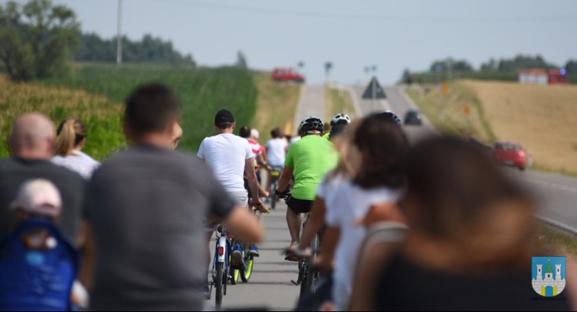 Tak będzie wyglądała ścieżka rowerowa na odcinku Kuzie - Nowogród? Urząd zaprasza do konsultacji społecznych