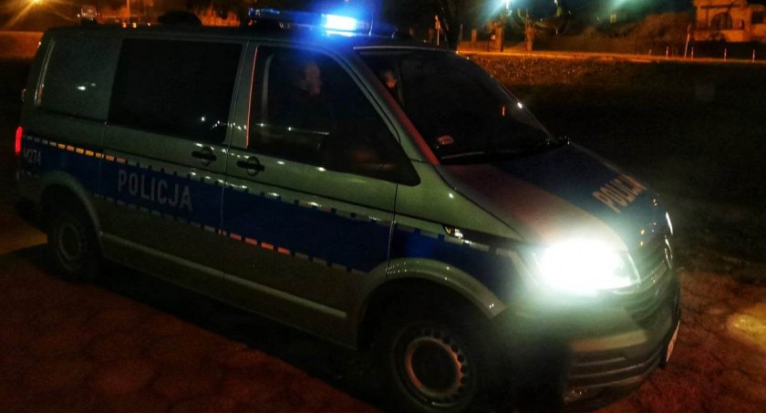 Poszukiwany łomżanin ukradł piwo i wybił szybę. Trafił do aresztu